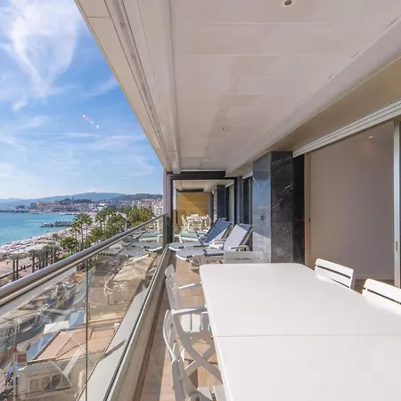 Cannes, Croisette Palais D'orsay Apartment Cannes